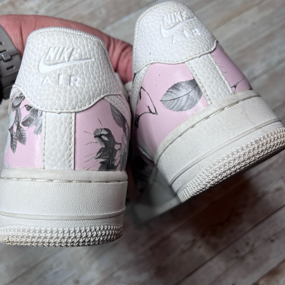 💚Nike Air Force 1 pink floral sneakers - Picture 7 of 10